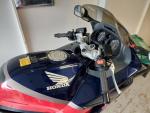 Klikněte pro detailní foto č. 5 - Honda CBR 1000 F