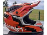 Detail nabídky - Přilby Kategorie Cestovní motocykly Čtyřkolky Chopper Enduro Minibike