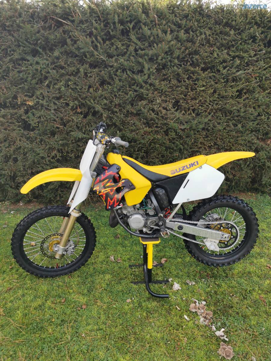 Suzuki RM 125