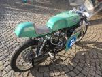 Klikněte pro detailní foto č. 1 - Benelli 350 RS