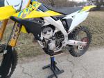 Klikněte pro detailní foto č. 3 - Suzuki RM-Z 250