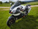 Klikněte pro detailní foto č. 10 - Aprilia RSV 1000 R