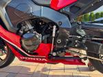 Klikněte pro detailní foto č. 8 - Honda CBR 1000 RR Fireblade