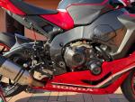 Klikněte pro detailní foto č. 9 - Honda CBR 1000 RR Fireblade