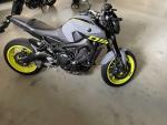 Klikněte pro detailní foto č. 11 - Yamaha MT-09