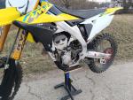 Klikněte pro detailní foto č. 4 - Suzuki RM-Z 250