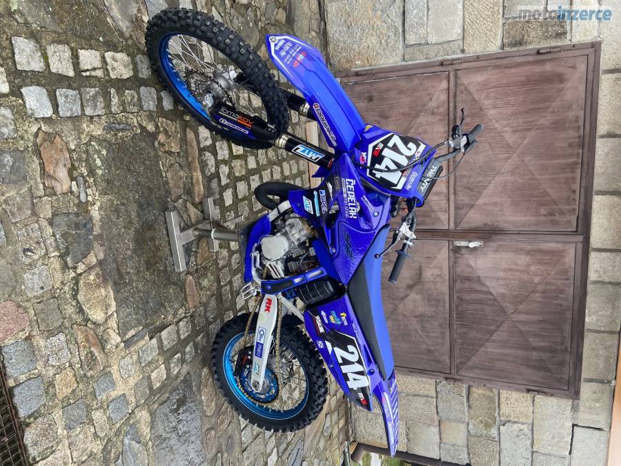 Yamaha YZ 125