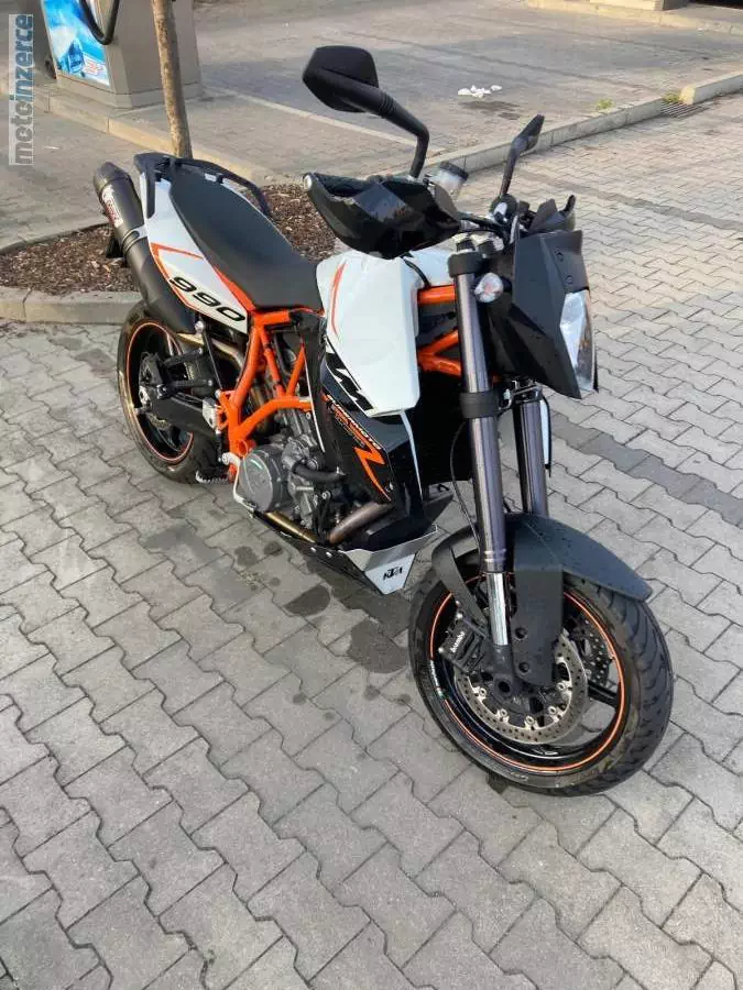 KTM 990 Supermoto R