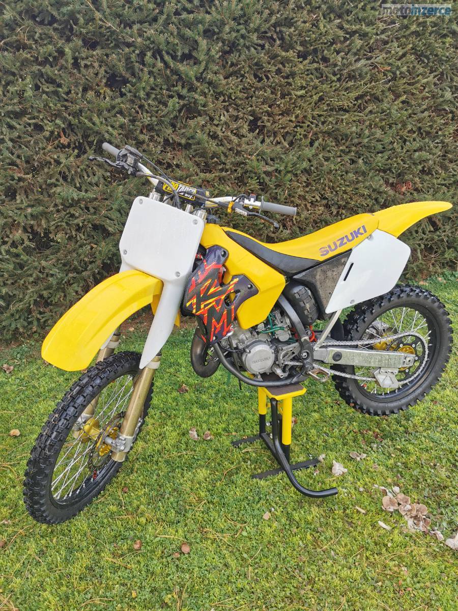 Suzuki RM 125