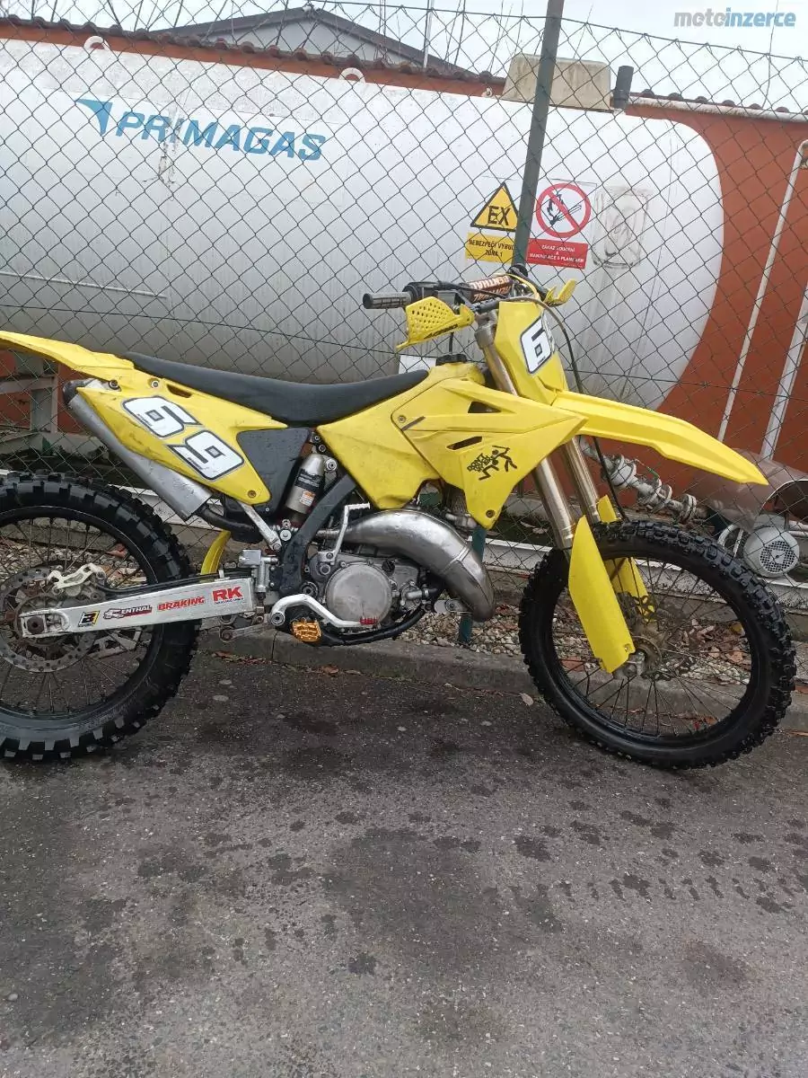 Suzuki RM 125