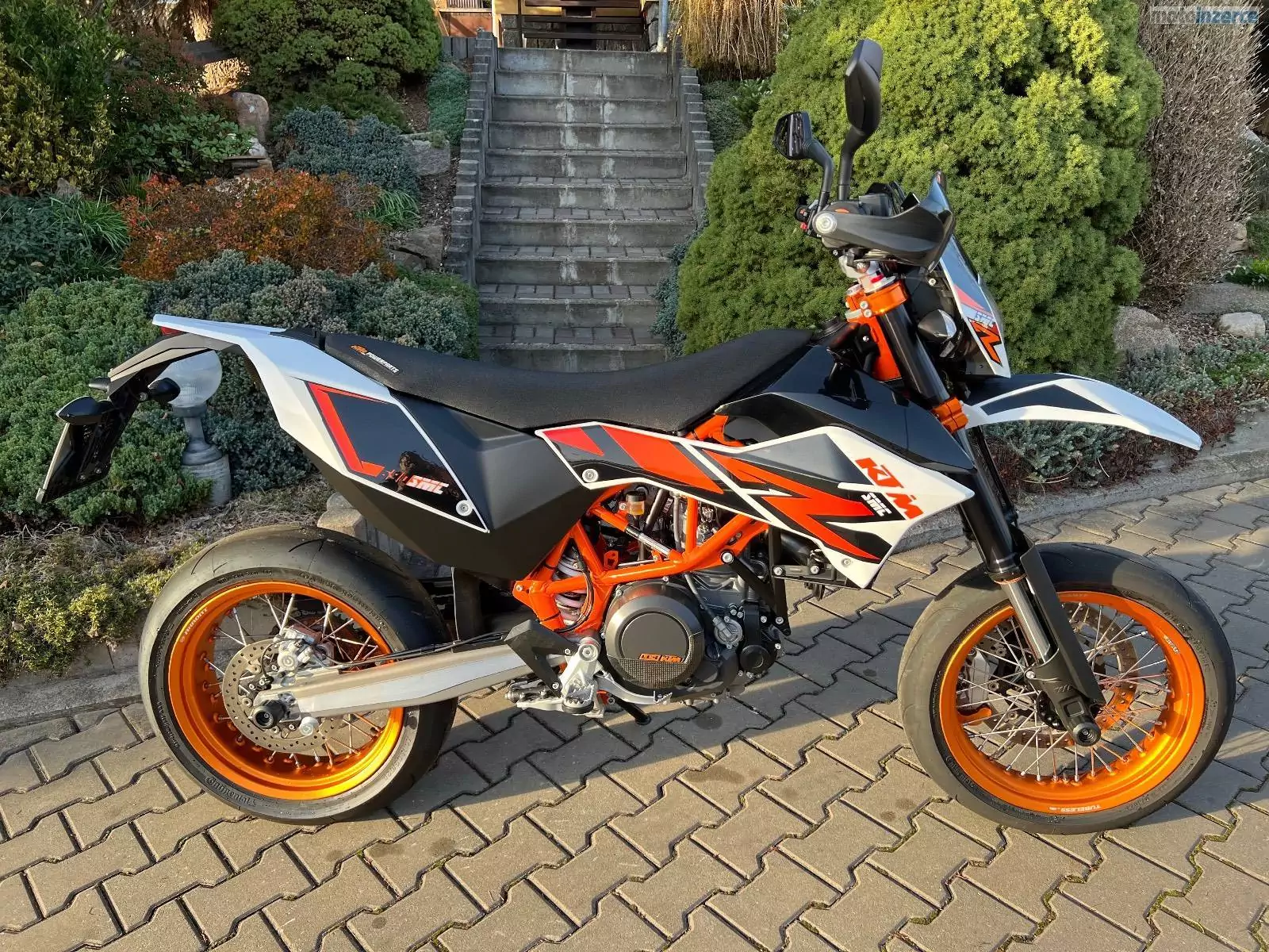 KTM 690 SMC-R