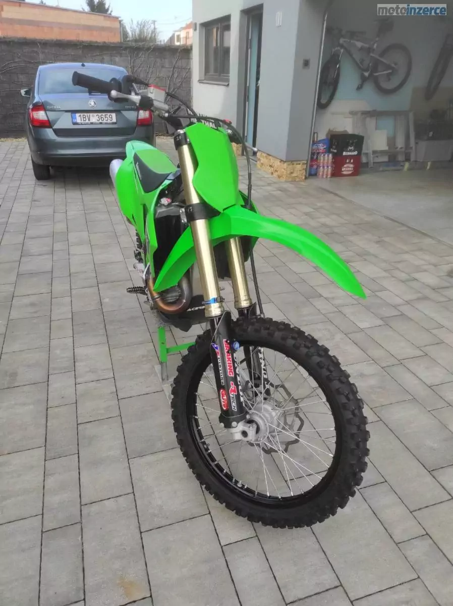 Kawasaki KX 450 F