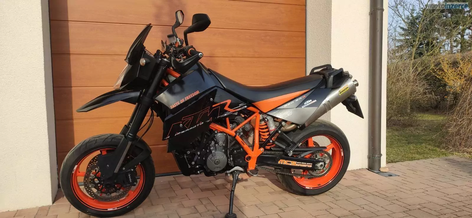 KTM 950 Supermoto