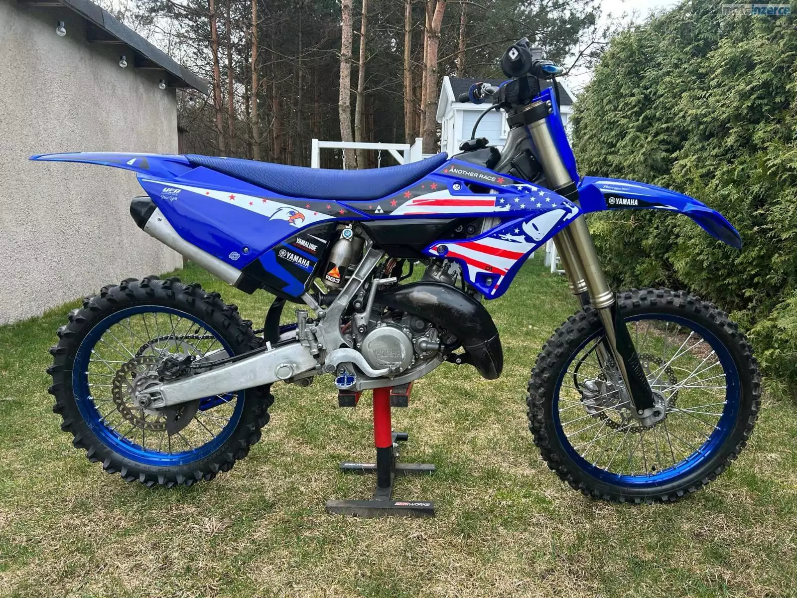 Yamaha YZ 125