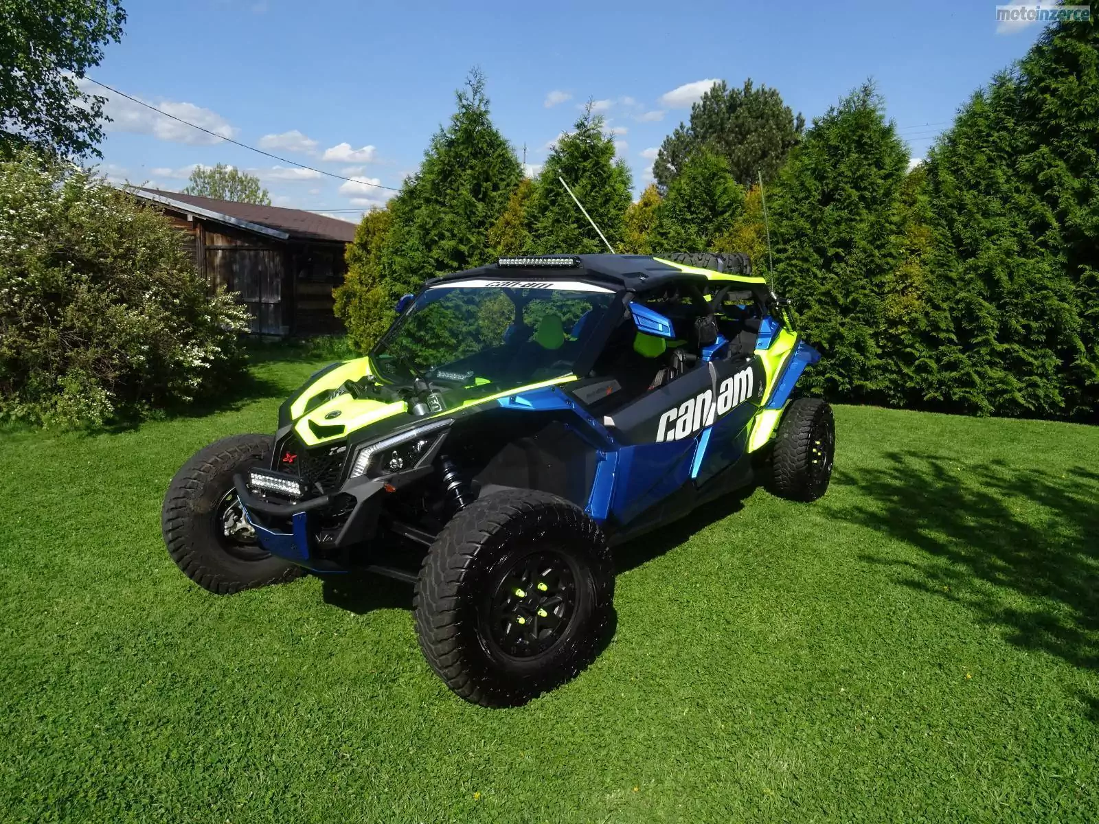CAN-AM BOMBARDIER MAVERIK X3 MAX 1.MAJITEL