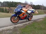 Klikněte pro detailní foto č. 2 - Honda CBR 900 RR Fireblade