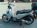 Klikněte pro detailní foto č. 8 - Aprilia Scarabeo 200