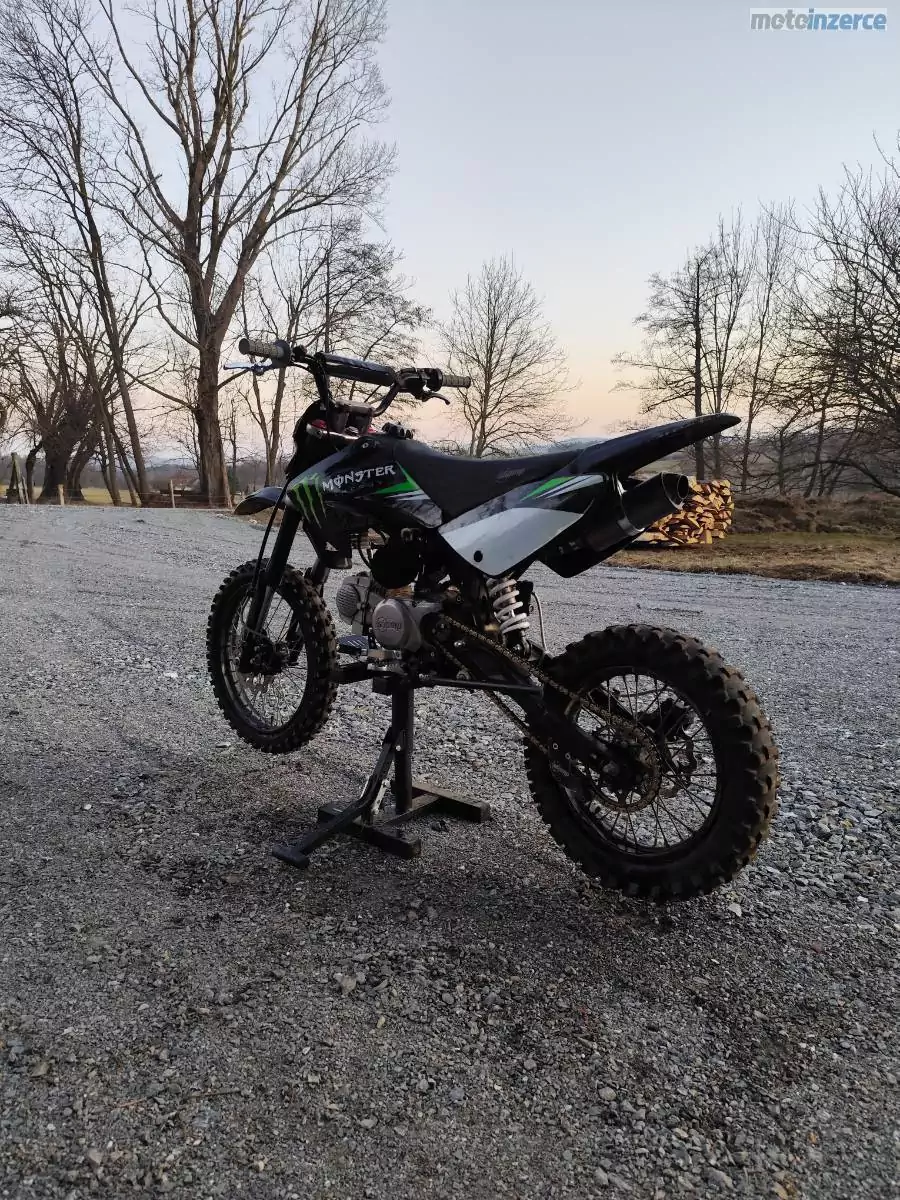Stomp Z3-140
