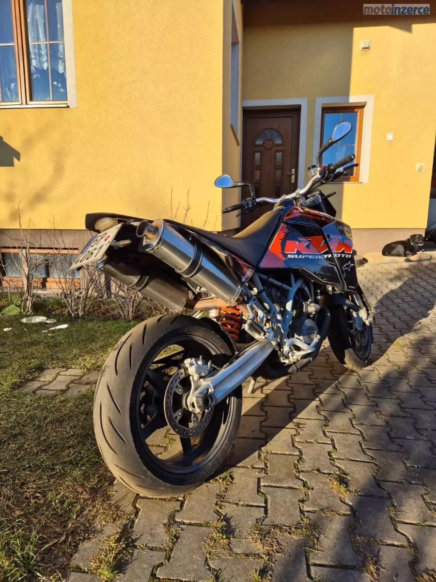 KTM 950 Supermoto