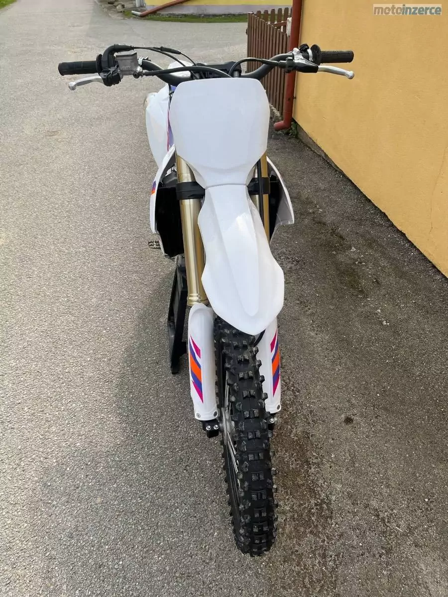 Yamaha YZ 450 F