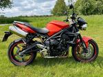 Detail nabídky - Triumph Street Triple 675 R