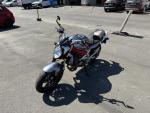 Klikněte pro detailní foto č. 4 - Suzuki SFV 650 Gladius