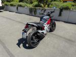 Klikněte pro detailní foto č. 6 - Suzuki SFV 650 Gladius