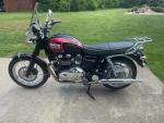 Klikněte pro detailní foto č. 3 - Triumph Bonneville T 100