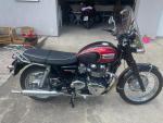 Klikněte pro detailní foto č. 4 - Triumph Bonneville T 100