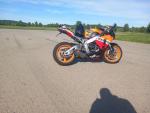 Klikněte pro detailní foto č. 13 - Honda CBR 1000 RR Fireblade