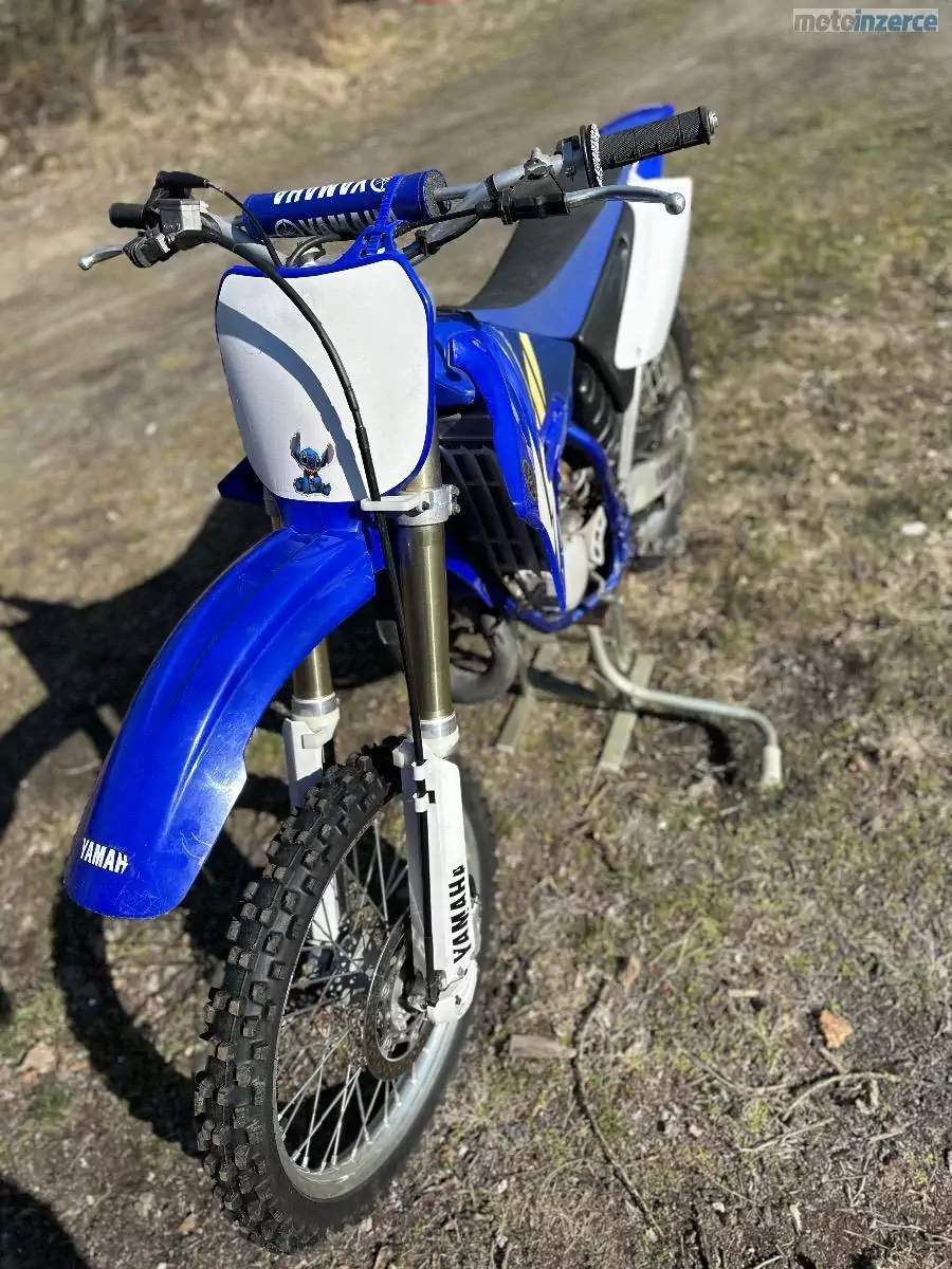 Yamaha YZ 125