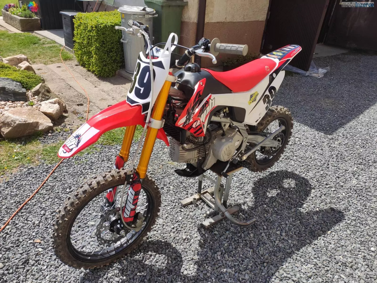 Stomp Wbp race 190 beast