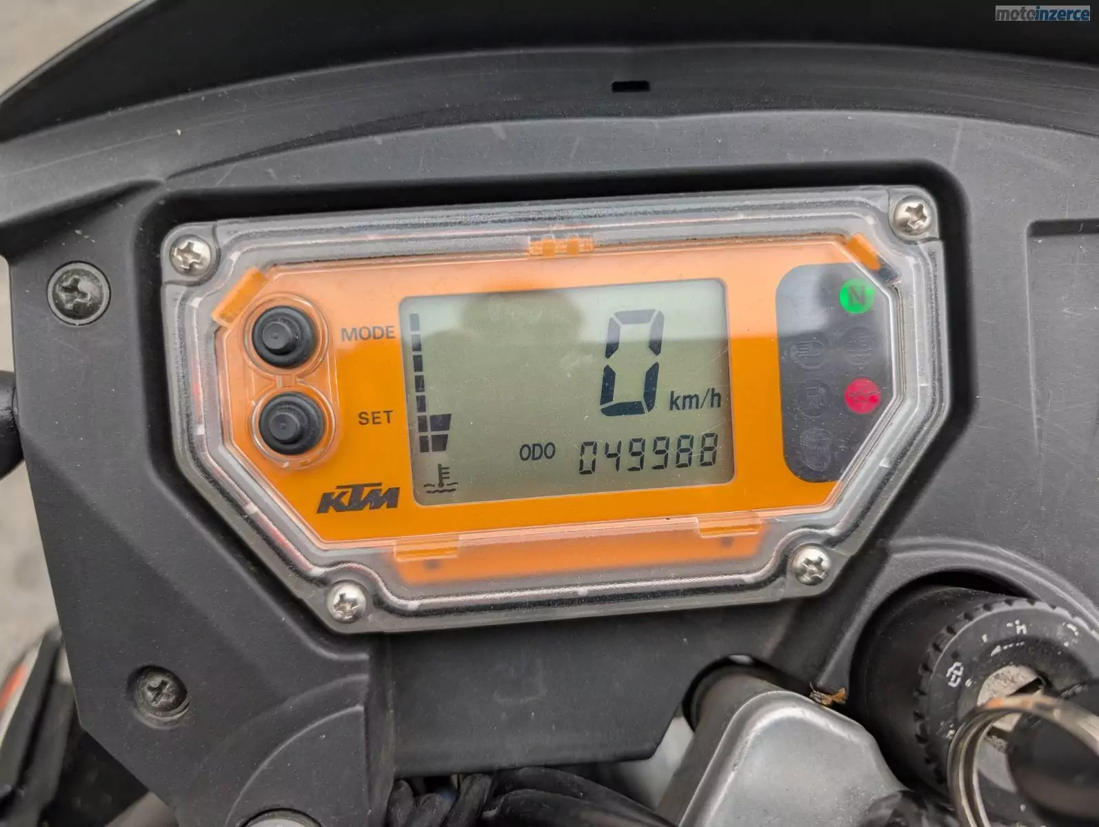 KTM 950 Supermoto