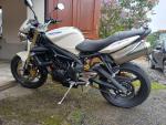 Klikněte pro detailní foto č. 2 - Triumph Street Triple 675