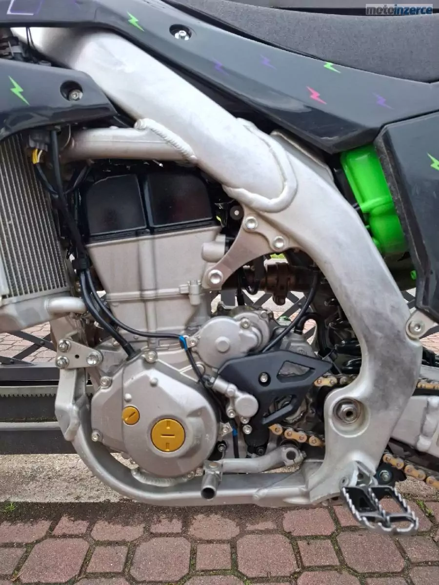 Kawasaki KX 450 F