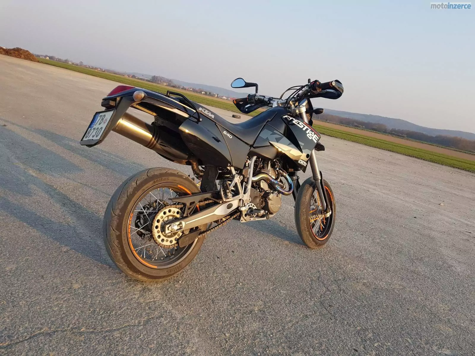 KTM 640 LC4 SM Supermoto