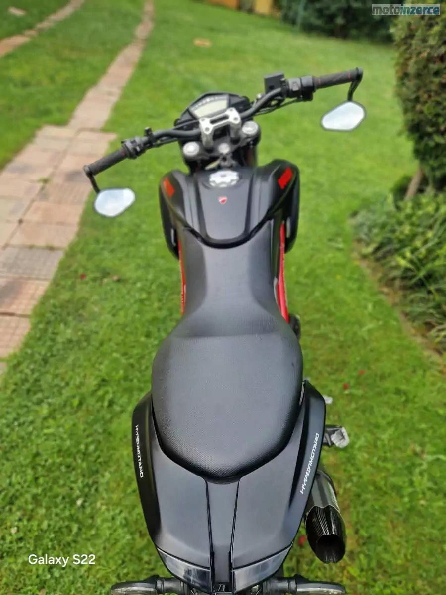 Ducati Hypermotard 800