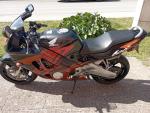 Klikněte pro detailní foto č. 2 - Honda CBR 600 F