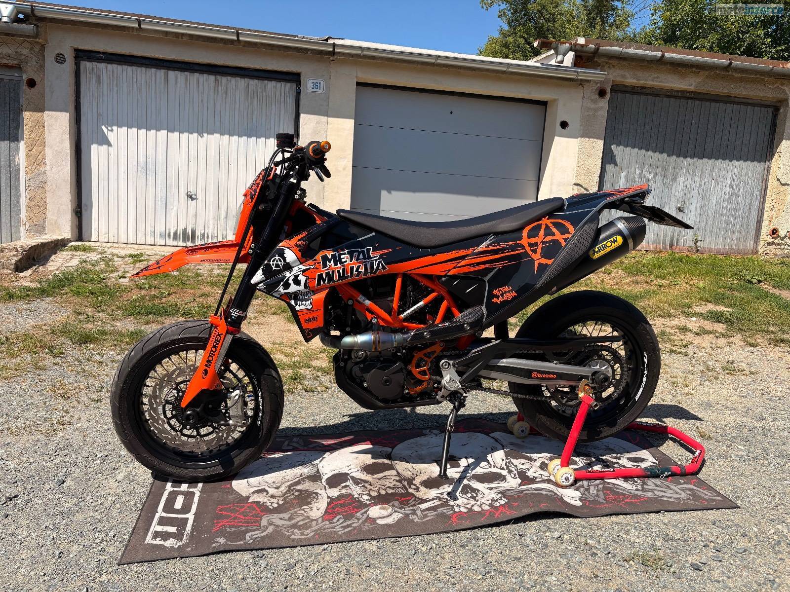 KTM 690 SMC-R