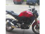 Klikněte pro detailní foto č. 5 - Honda CB 300 R