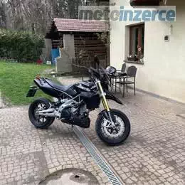 Aprilia Dorsoduro 750
