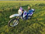 Klikněte pro detailní foto č. 2 - Suzuki DR 350 S