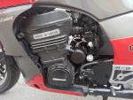 Klikněte pro detailní foto č. 5 - Kawasaki GPZ 900 R