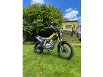 Klikněte pro detailní foto č. 1 - Yamaha XG 250 Tricker