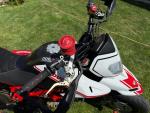 Klikněte pro detailní foto č. 3 - Ducati Hypermotard 1100 Evo SP