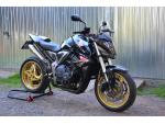 Klikněte pro detailní foto č. 12 - Honda CB 1000 R