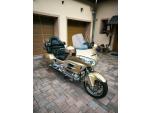 Klikněte pro detailní foto č. 2 - Honda GL 1800 Gold Wing