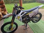 Klikněte pro detailní foto č. 2 - Husqvarna FC 450