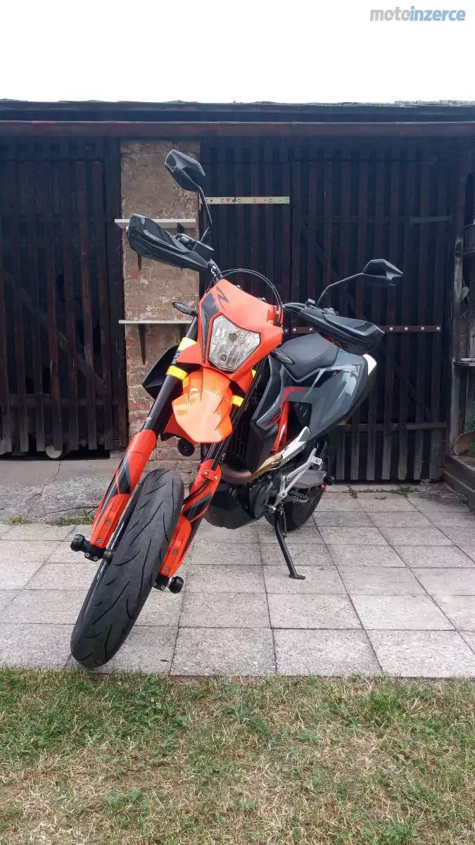 KTM 690 SMC-R