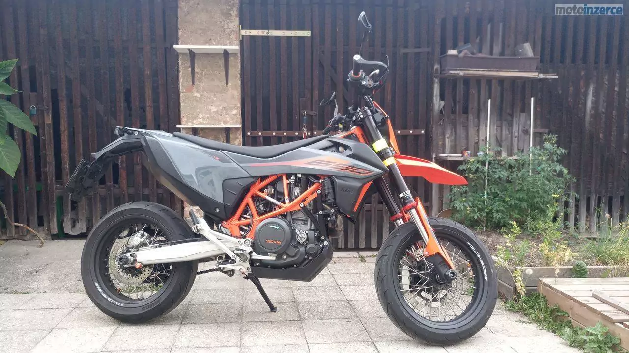 KTM 690 SMC-R